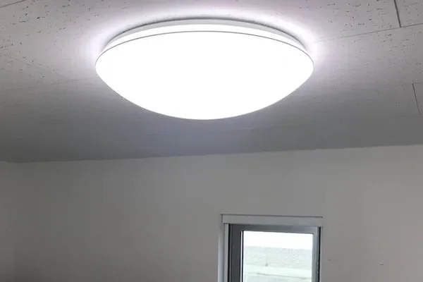 照明器具/掃除