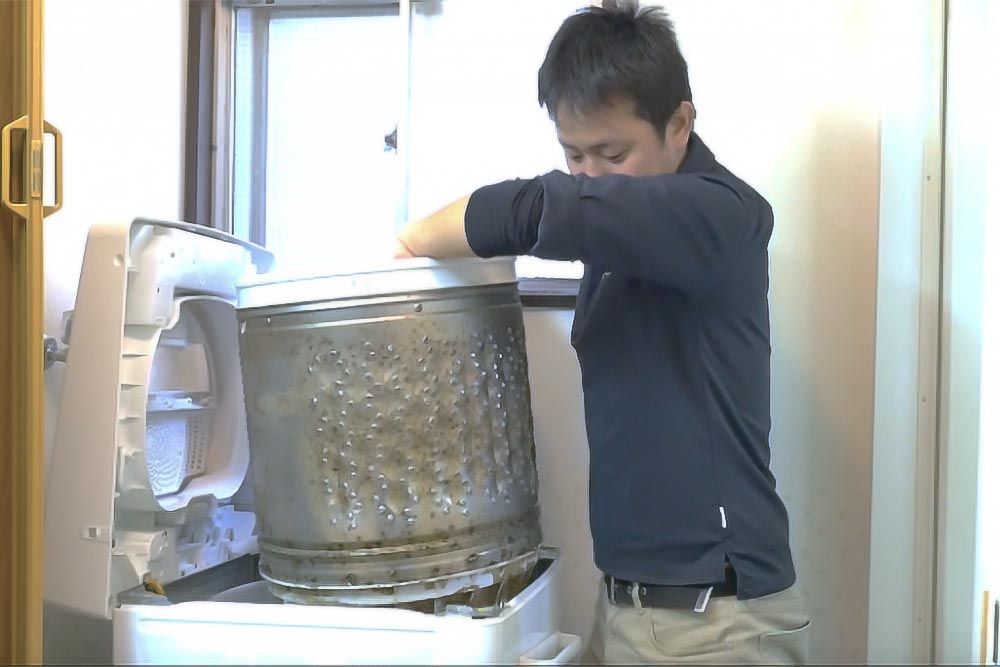 洗濯機の分解クリーニング