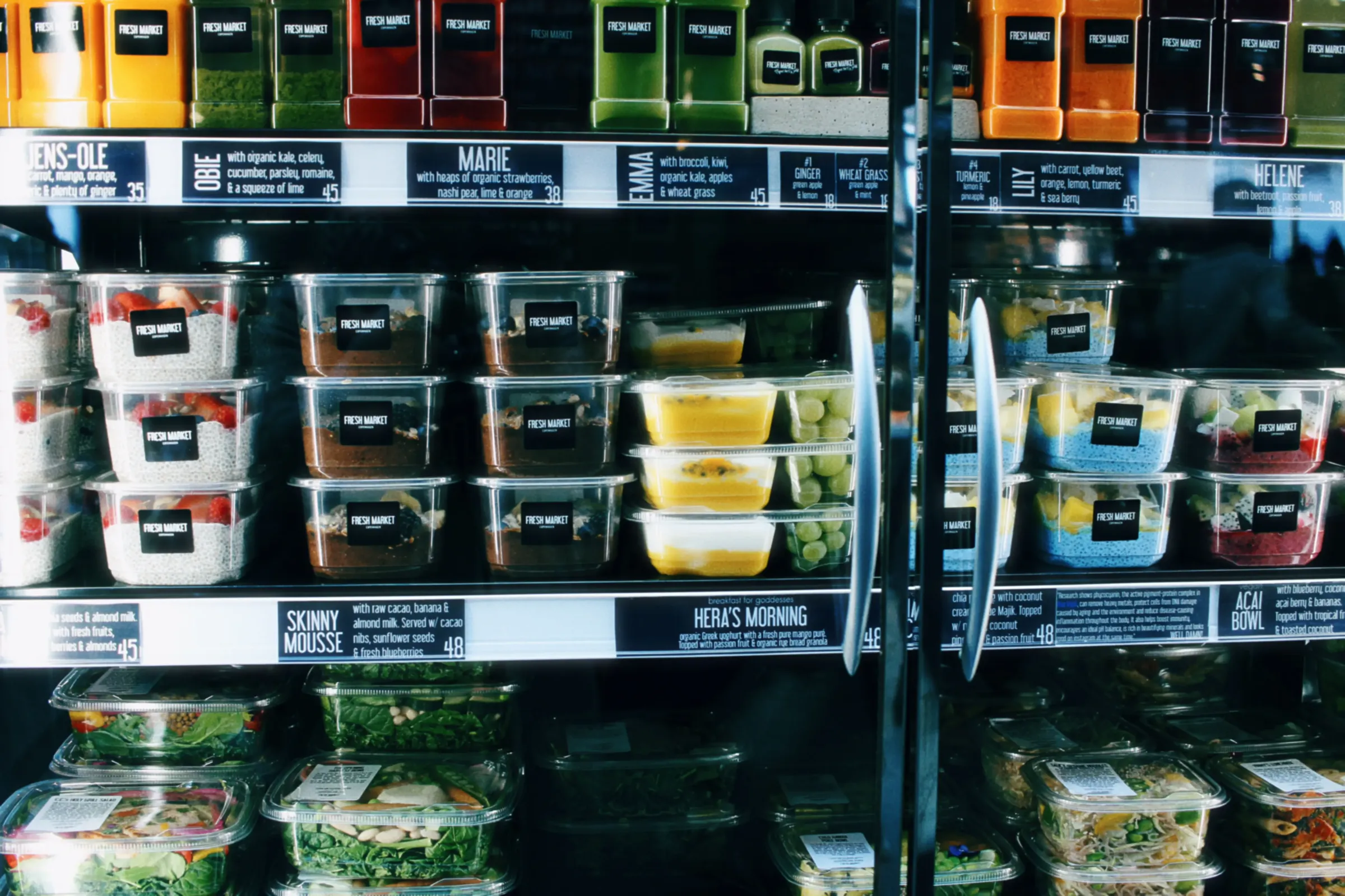 デンマークのスーパーのデリコーナー