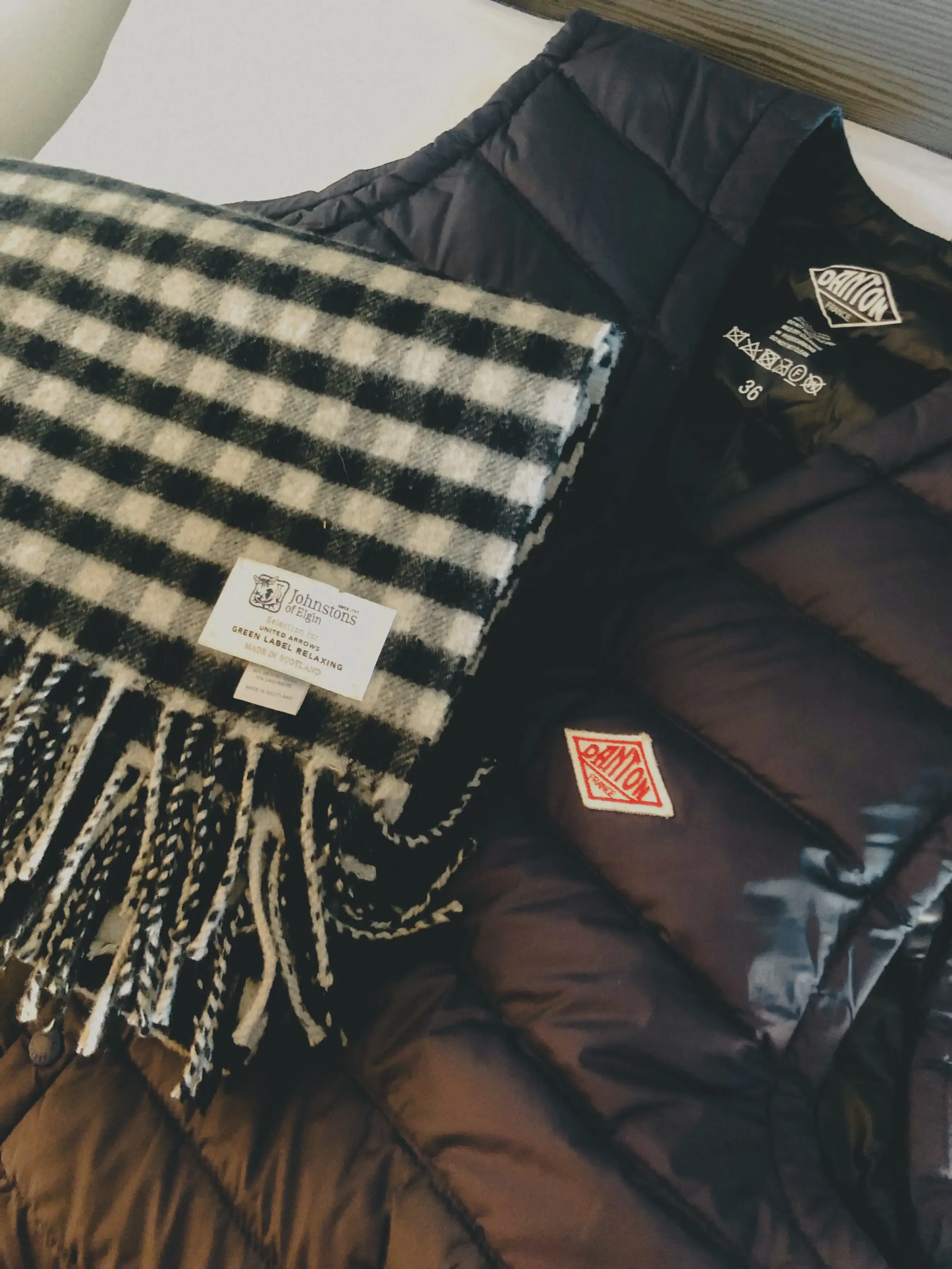 ジョンストンズのカシミヤストール