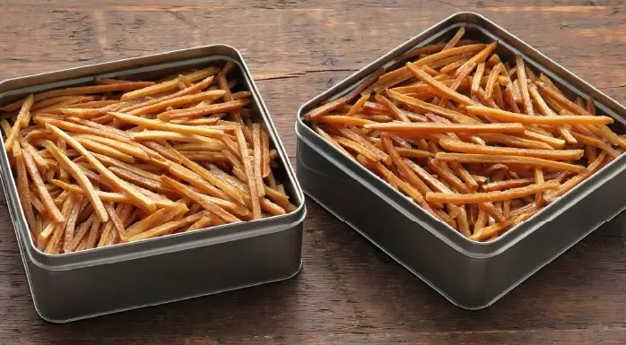 芋屋金次郎 缶入り特撰芋けんぴ