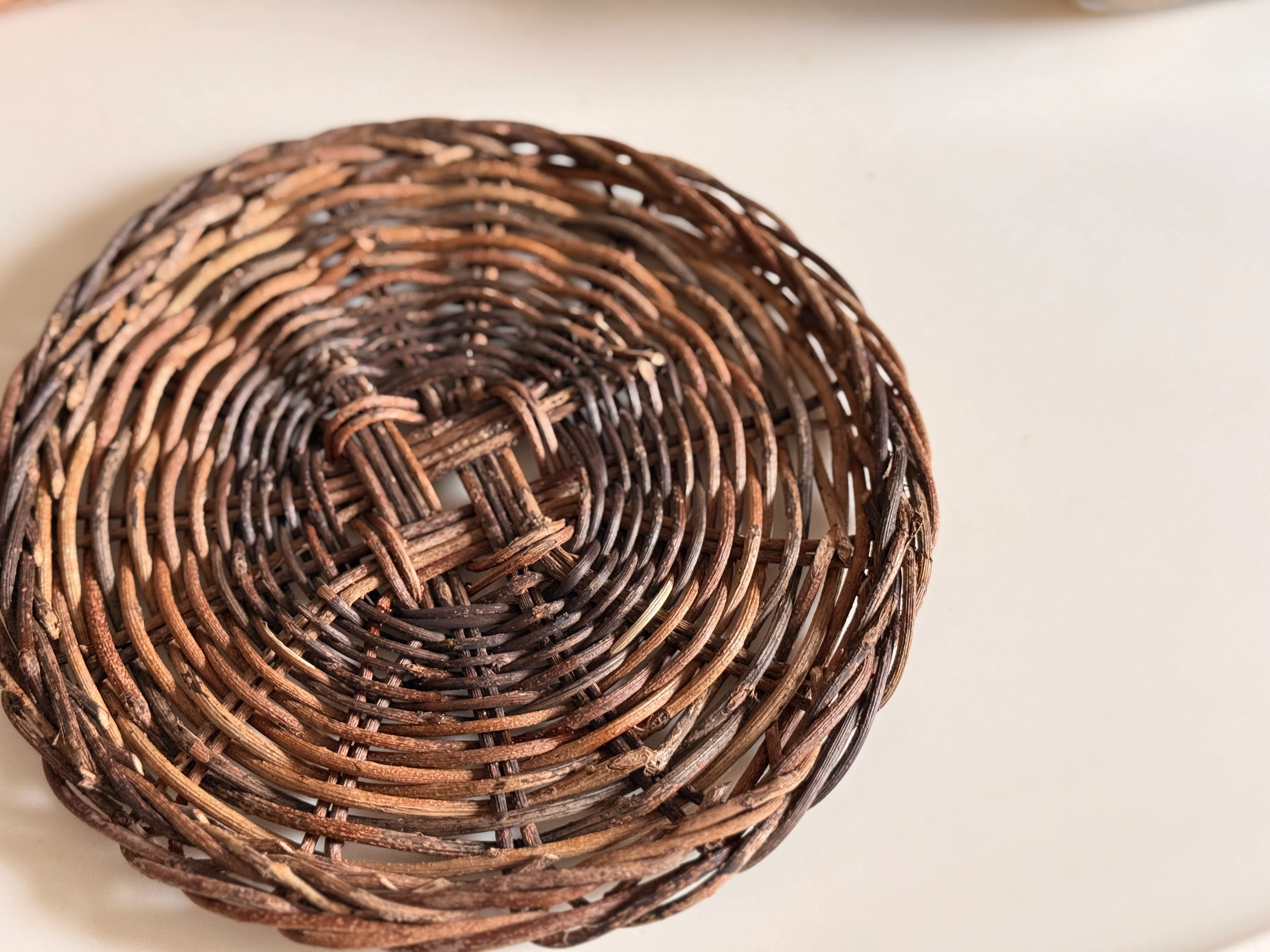 あけびの鍋敷き