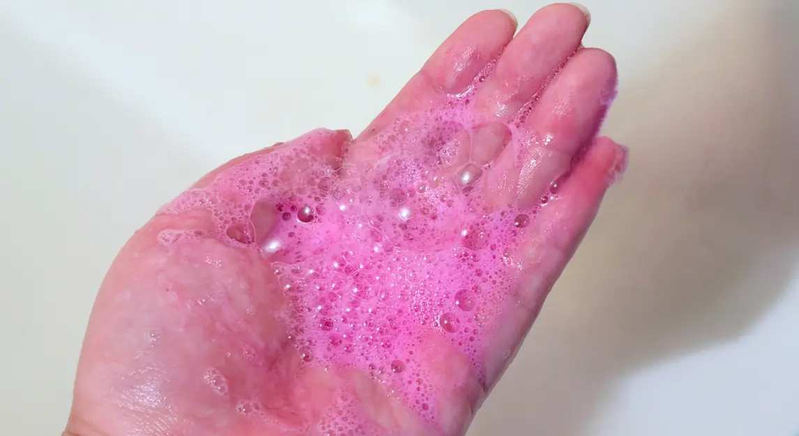 ピンクシャンプー