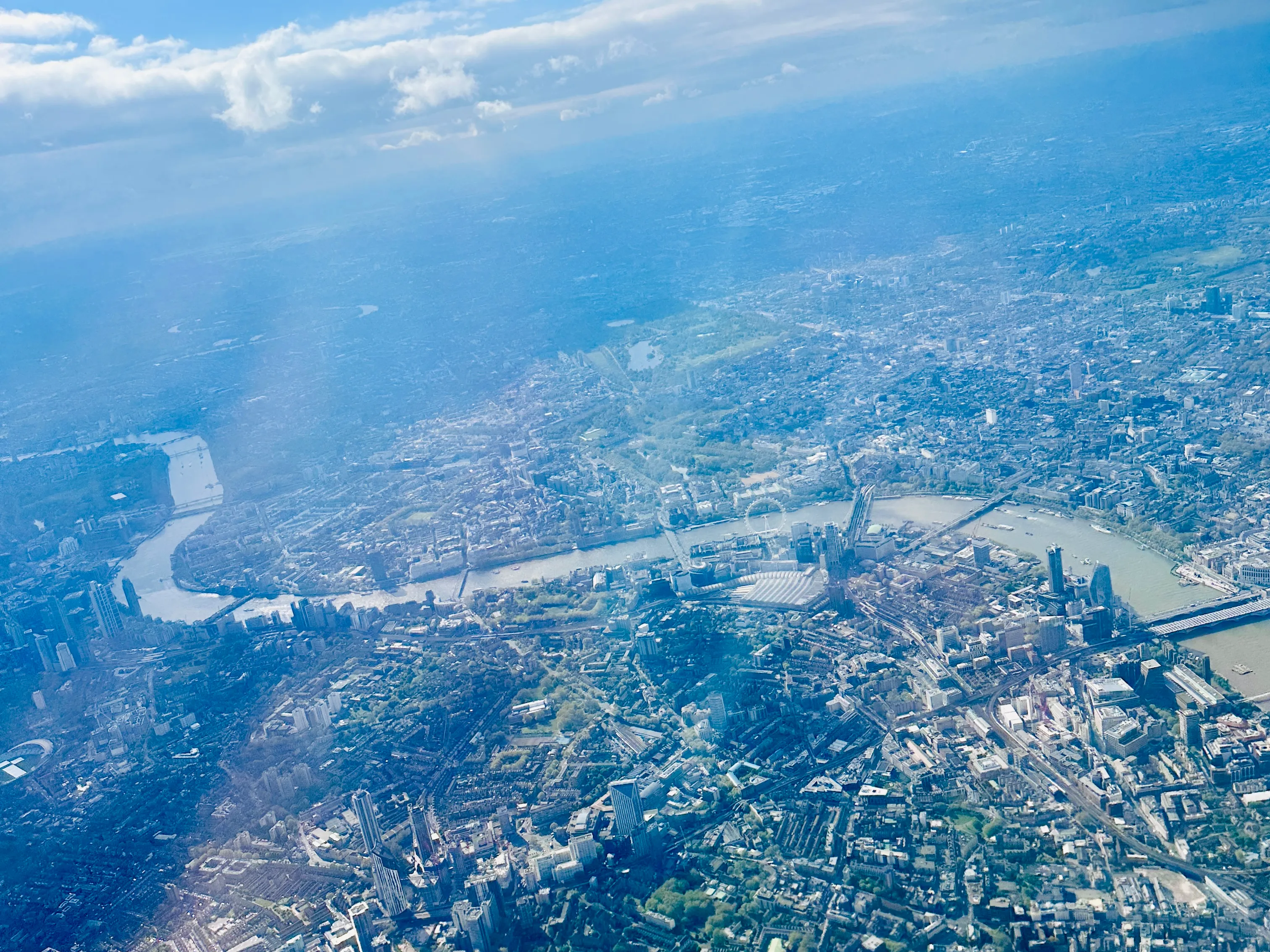 ロンドン上空